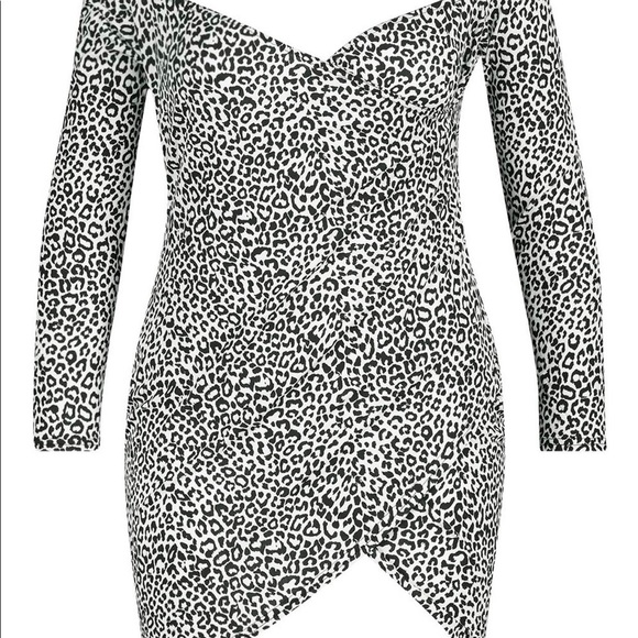 Snow leopard wrap dress - Picture 5 of 5